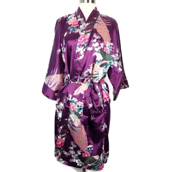 Old Shanghai Other - Old Shanghai | Floral Silky Kimono Robe Peacocks